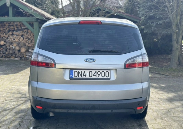 Ford S-Max cena 18000 przebieg: 261000, rok produkcji 2007 z Twardogóra małe 154